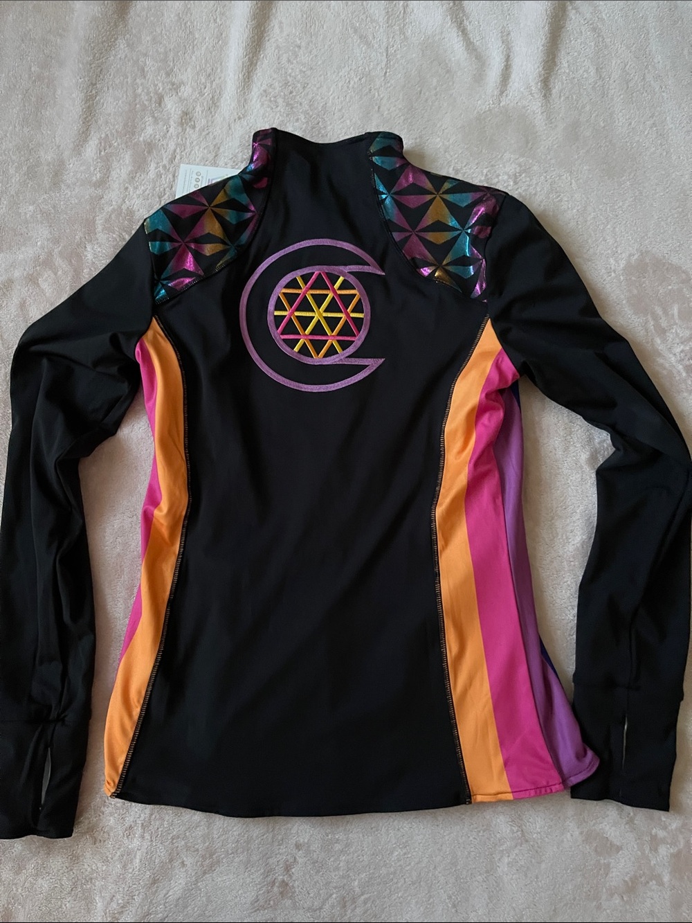 Crowned Athletics Geodesic Icon Reversible Jacket - Picture 6 of 8